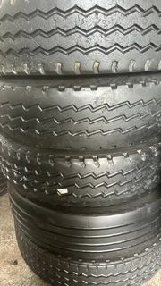 Truck N Trailer Tyres 11r22,5 , 12r22,5 , 315/80r22,5 & 385 Supersingles