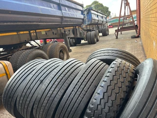 12R22,5 , 11R22,5 , 315/80R22,5 &amp; 385 Supersingles TRUCK TYRES