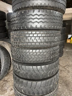 Truck N Trailer Tyres 11r22,5 , 12r22,5 , 315/80r22,5 & 385 Supersingl