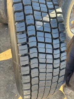 315/80R22,5 ,12R22,5,11R22,5 & 385supersingles