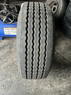 Good second hand truck & trailer tyres 315/80R22.5