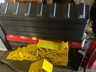 Corner Plates, Straps, Ratchets, Tarpaulins , Cargo Nets Etc