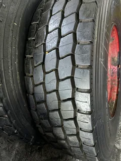 Truck &amp; trailer tyres 385
