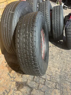 Special on truck &amp; trailer tyres 315