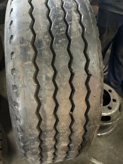 385 supersingles tyres