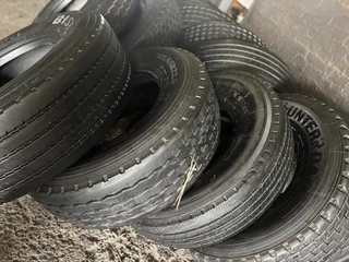 315/80R22,5 , 11R22,5 , 12R22,5 &amp; 385 TRUCK N TRA