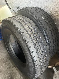 TRUCK N TRAILER TYRES 315/80R22,5 , 11R22,5 , 12R22,5 , 385 Supersingles