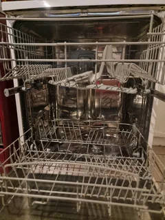 Kelvinator Dishwasher KD12WW.