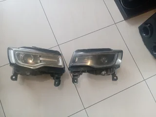 2014 Jeep Grand Cherokee head lights, engine and gearbox