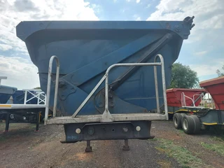 2013 SA TRUCK BODIES SIDE TIPPER LINK