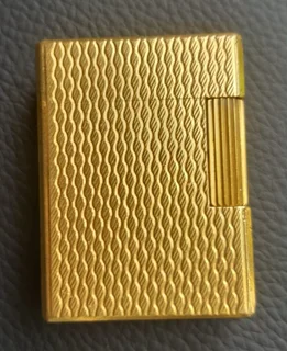 Vintage S.T. Dupont Ligne 1 Small Gold-Plated Gas Lighter – Classic Luxury Collectible