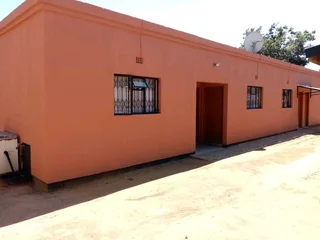 Outside Room to Rent