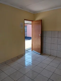 Outside Room to Rent