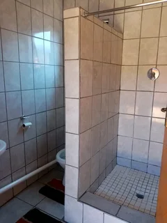 Outside Room to Rent