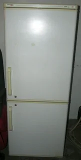 White fridge master with freezer