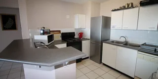 GORGEOUS 8 SLEEPER IN UVONGO OPEN 15 - 26 DECEMBER