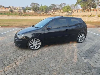 Polo 1.9 TDI Sportline 96kw Sunroof