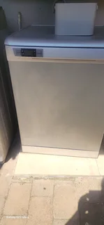 Defy Dishwasher and oven