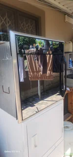 Defy Dishwasher and oven