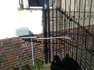 Pro Gates &amp; Electronics