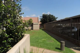 GARDEN FLAT FOR SALE IN BIRCHLEIGH NORTH