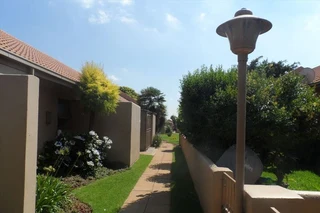 GARDEN FLAT FOR SALE IN BIRCHLEIGH NORTH