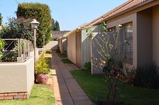 Garden Flat For Sale In Birchleigh North