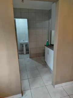 Outbuilding for rent