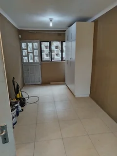 Outbuilding for rent