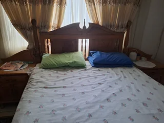 Headboard - Ad posted by rosh reddy