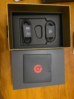 Beats stereo 3 Wireless Headphones
