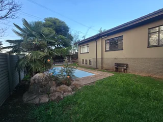 Apartment Available for a single male/female Rental in Solheim/Germiston