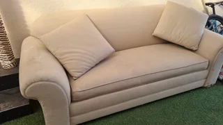 3 seater sleeper couch