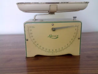 Lyssex antique scale