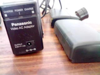 Panasonic video recorder with bag, 2 x rechargeable batteries and charger