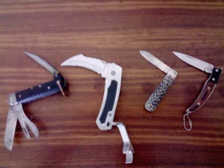 4 x Vintage pocket knives