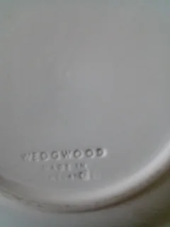 Wedgwood Lady on a horse, Blue plate