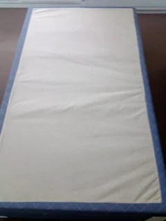 3/4 Bed base (no mattress)