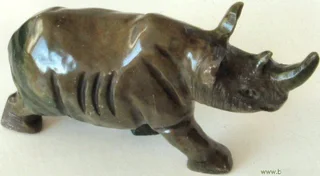 Villieria: Sculptures - stone - verdite