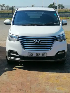 Mpangazitha Shuttle Tour service