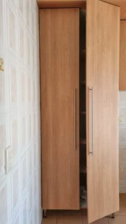 Kitchen cupboards with Granite top (R14 000)