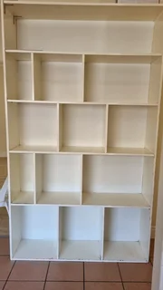Book shelf for sale (R1200)