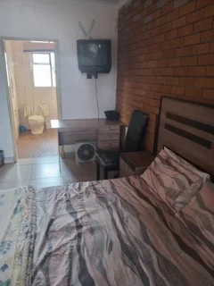 Furnished rooms to rent