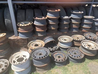 Rims for a variety of vehicle and trucks