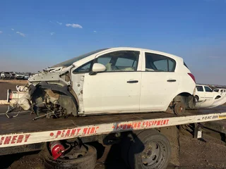 Side mirrors left and right for a variety of vehicles.