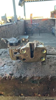 Door locks available for a variety of cars, bakkies and trucks.