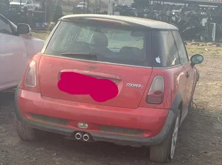 Mini Cooper for stripping panels, lights, doors, windows and other parts.