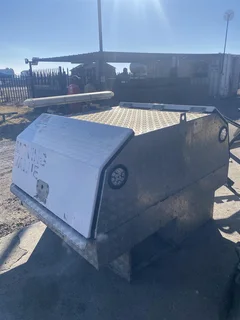 Toolbox mobile to fit on GD6 or D4D bakkies.