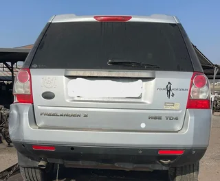 Windscreen rear available on Land Rover Freelander 2