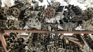 Cam boxes and Camshafts